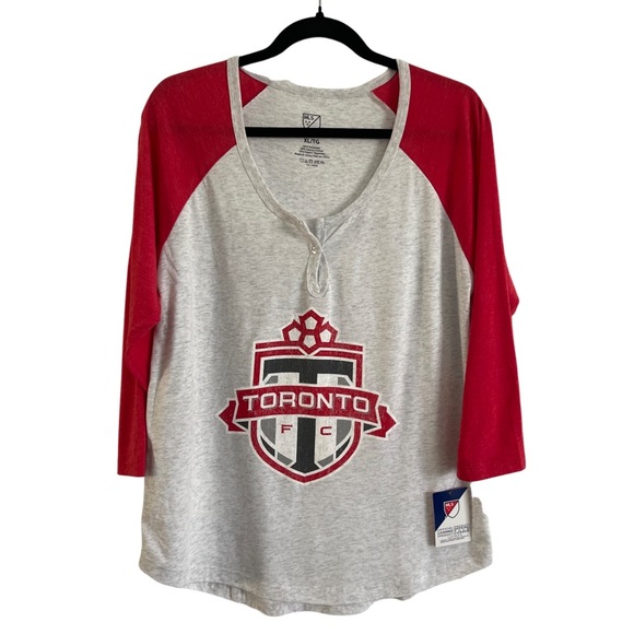 NWT TFC Tshirt - Picture 1 of 2